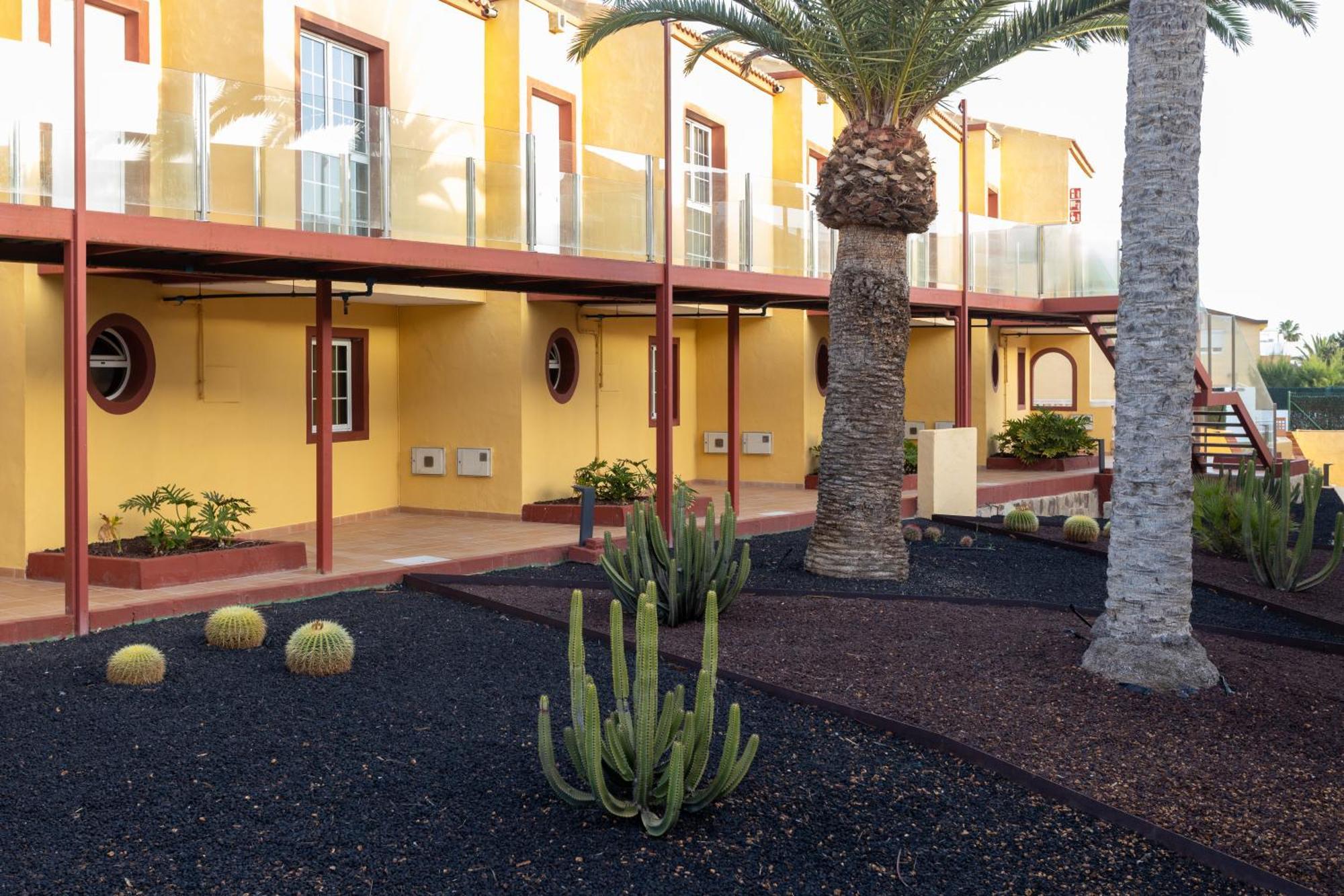 Apartamentos Maxorata Beach Corralejo Luaran gambar
