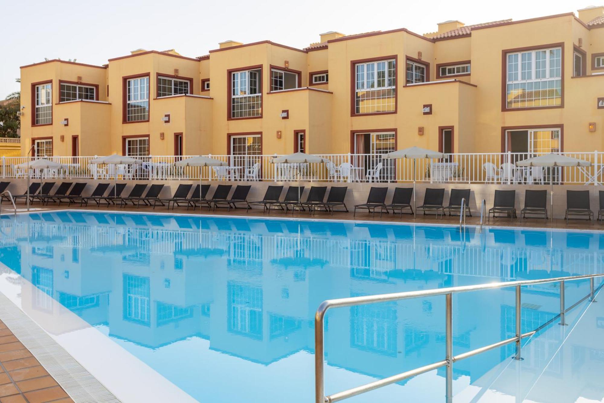 Apartamentos Maxorata Beach Corralejo Luaran gambar