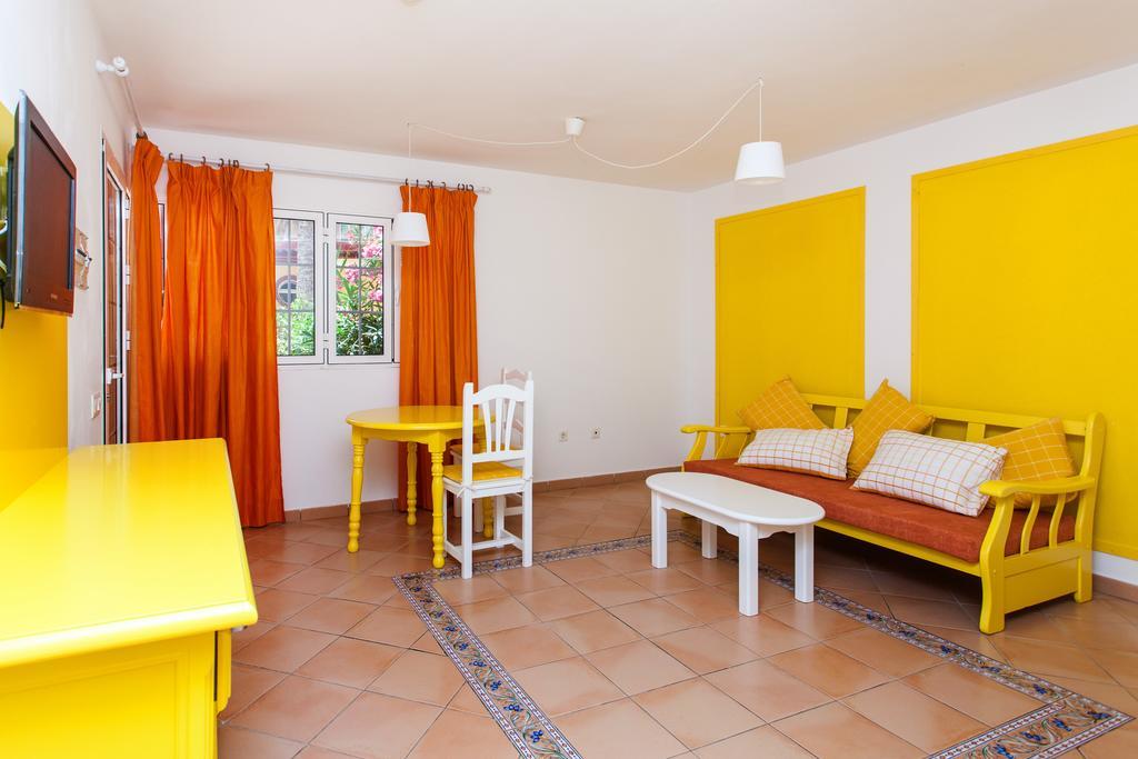 Apartamentos Maxorata Beach Corralejo Luaran gambar